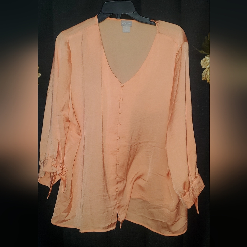 CHICOS SZ 3/XL 16/18 button down polyester 3/4 knotted sleeve Women's blouse